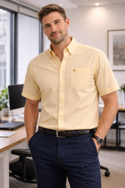 (Mellow Lemon, Plain) Mens Short Sleeve Oxford Shirt Plain or Stripe, Classic Fit, Button Down Collar & Pocket. Holiday Apparel Leisure Shirts
