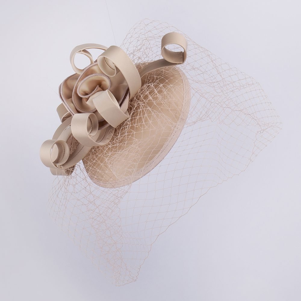 Statement Fascinator Headwear Veiled Net with Pillbox Base, Structured Satin Rose Corsage & Curls. Simple Elegant Solid Colour - Champagne - Image 4