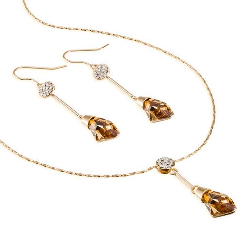 Pendant Jewellery Set, Tear Drop Cut Swarovksi Crystal Elements, 14K Gold Plate - Image 3