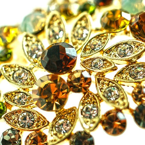 Paisley Lapel Brooch Pin Jewellery, Embellished with Swarovski Crystal Elements - Image 8